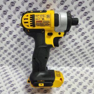 Zakrętarka udarowa DeWalt DCF885